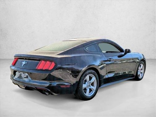 2017 Ford Mustang V6