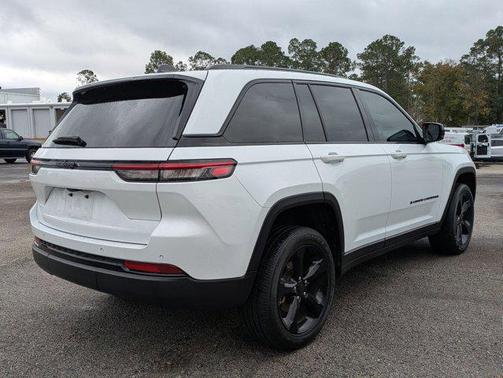 2024 Jeep Grand Cherokee Altitude