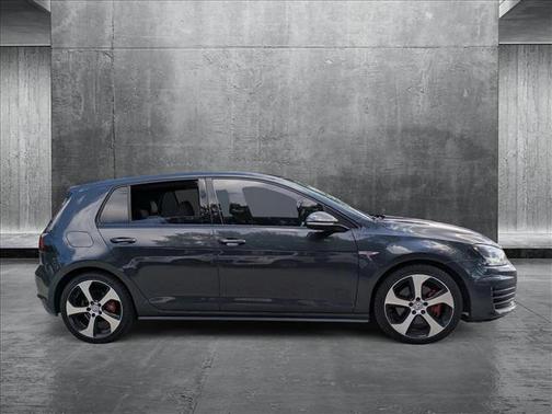 2017 Volkswagen Golf GTI 2.0T S 4-Door