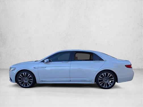 2017 Lincoln Continental Reserve