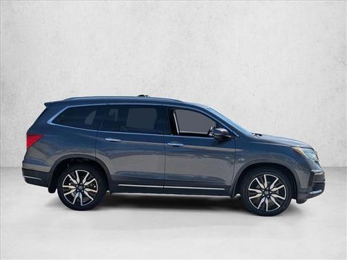 2019 Honda Pilot Touring 8-Passenger