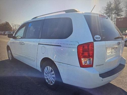 2012 Kia Sedona LX