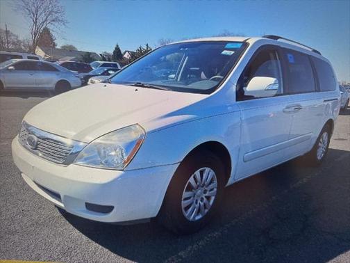2012 Kia Sedona LX