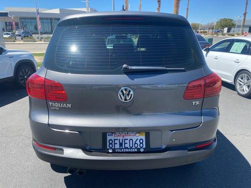 2018 Volkswagen Tiguan Limited 2.0T