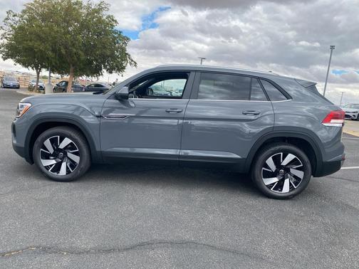 2026 Volkswagen Atlas Cross Sport 2.0T SE w/Technology 4MOTION