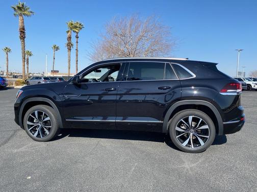 2025 Volkswagen Atlas Cross Sport 2.0T SEL Premium