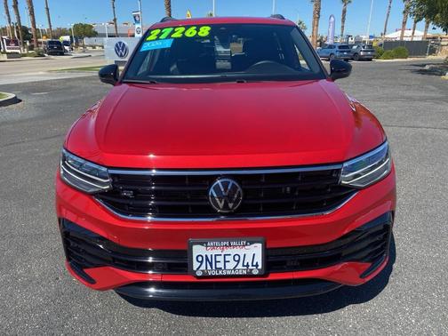 2024 Volkswagen Tiguan 2.0T SE R-Line Black