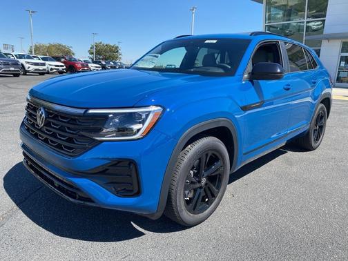 2026 Volkswagen Atlas Cross Sport 2.0T SEL