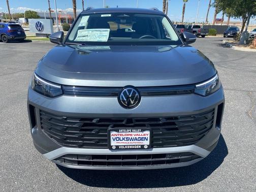 2025 Volkswagen Tiguan 2.0T S
