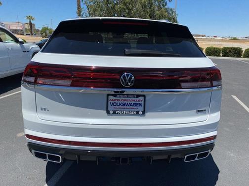 2025 Volkswagen Atlas Cross Sport 2.0T SEL Premium