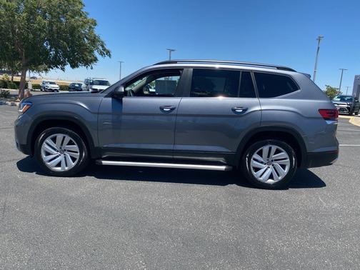 2022 Volkswagen Atlas 3.6L SE w/Technology