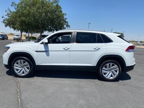 2022 Volkswagen Atlas Cross Sport 3.6L V6 SE w/Technology