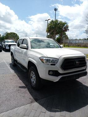 2022 Toyota Tacoma SR