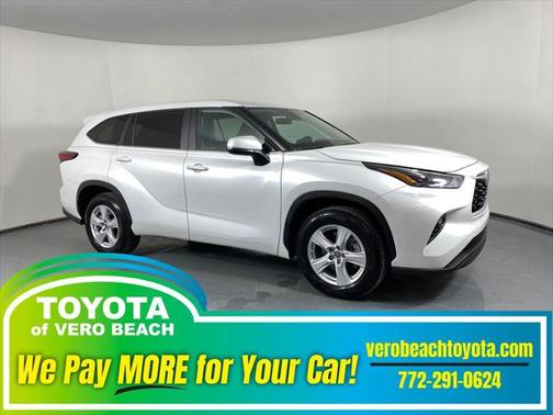 2023 Toyota Highlander LE