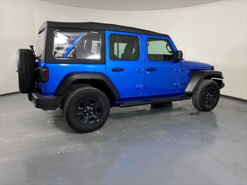 2022 Jeep Wrangler Unlimited Sport