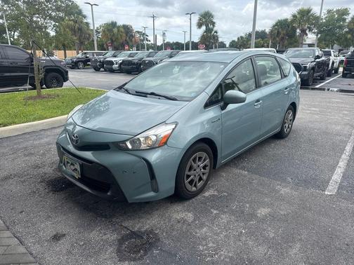 2017 Toyota Prius v Three