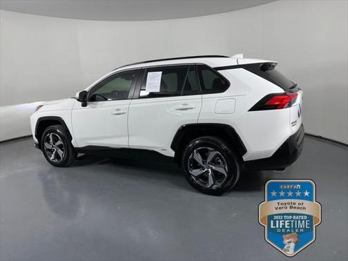 2025 Toyota RAV4 Hybrid SE