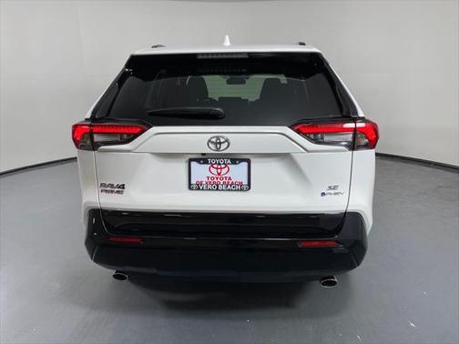 2025 Toyota RAV4 Hybrid SE