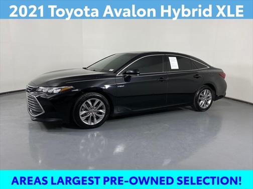 2021 Toyota Avalon Hybrid XLE Plus