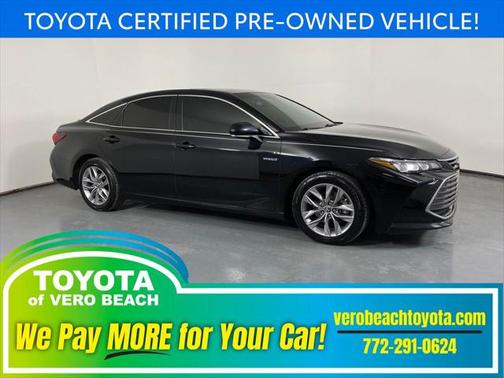 2021 Toyota Avalon Hybrid XLE Plus