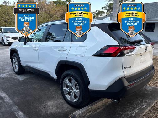 2021 Toyota RAV4 XLE