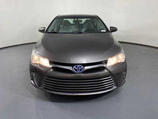 2016 Toyota Camry Hybrid XLE