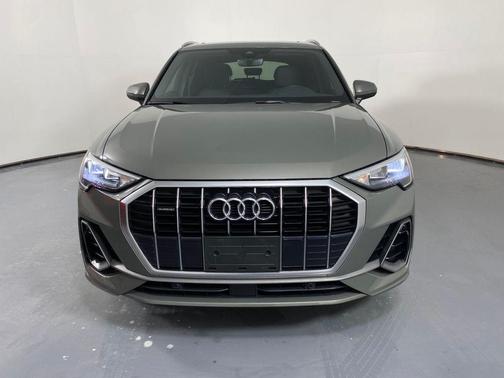 2021 Audi Q3 45 S line Premium