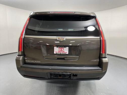 2020 Cadillac Escalade ESV Platinum