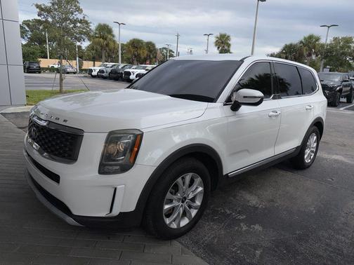 2021 Kia Telluride LX