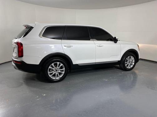 2021 Kia Telluride LX