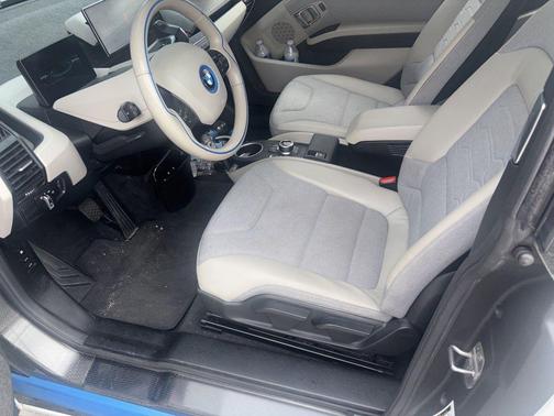 2017 BMW i3 94 Ah w/Range Extender