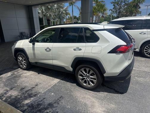 0070 2022 Toyota RAV4 Limited