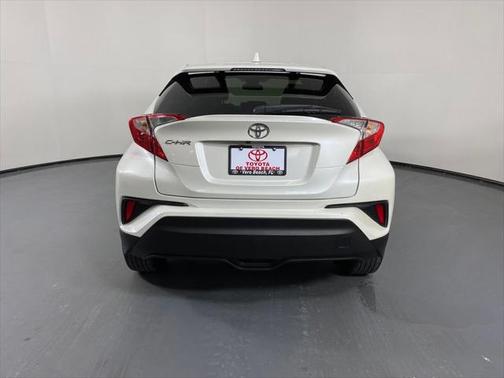 2021 Toyota C-HR LE