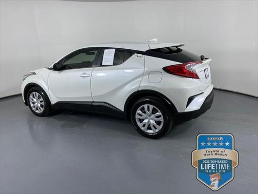 2021 Toyota C-HR LE