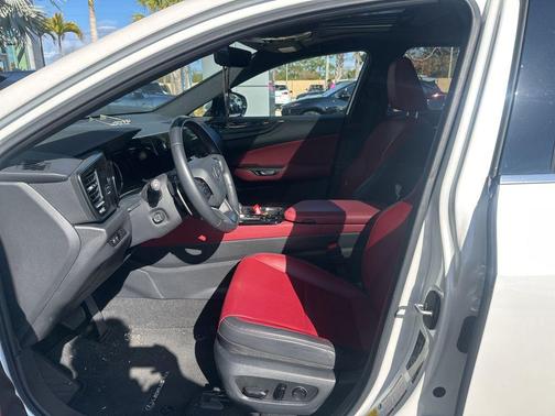 2025 Lexus NX 350 Premium