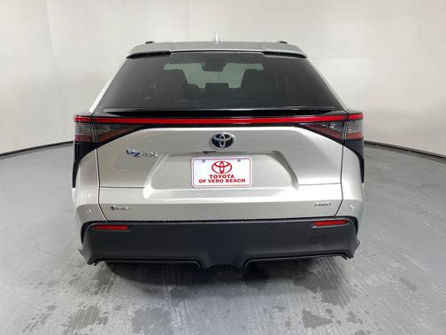 2024 Toyota bZ4X XLE