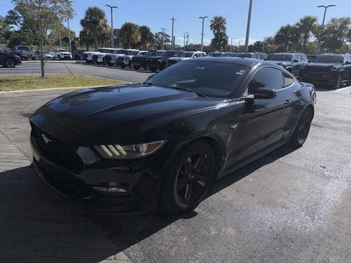 2017 Ford Mustang V6