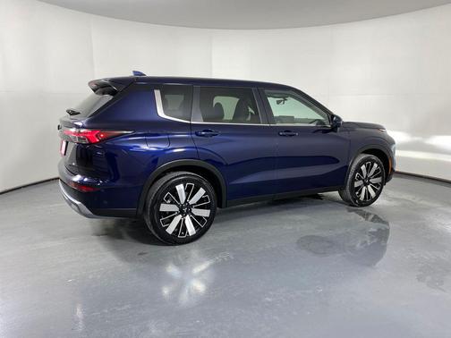 2025 Mitsubishi Outlander SE 2.5 2WD