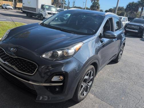 2020 Kia Sportage EX