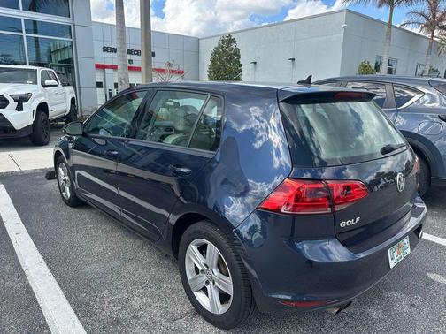 2017 Volkswagen Golf TSI Wolfsburg Edition 4-Door