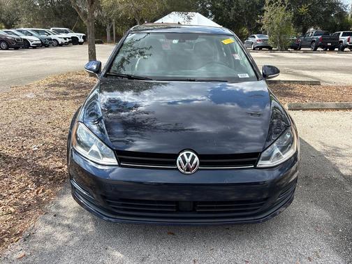2017 Volkswagen Golf TSI Wolfsburg Edition 4-Door