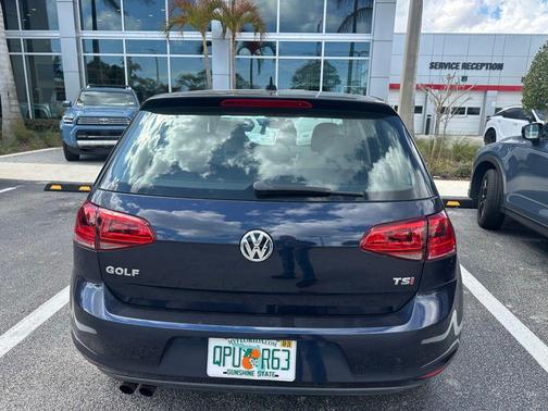 2017 Volkswagen Golf TSI Wolfsburg Edition 4-Door