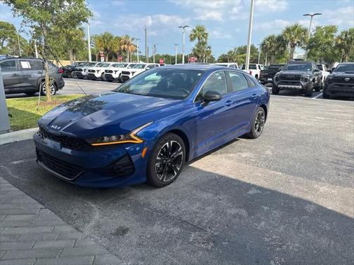 2022 Kia K5 GT-Line
