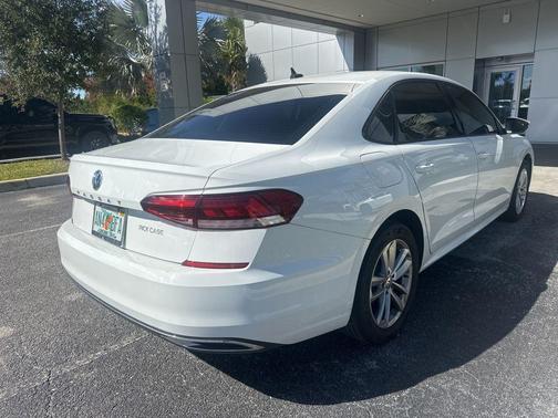 2021 Volkswagen Passat 2.0T S