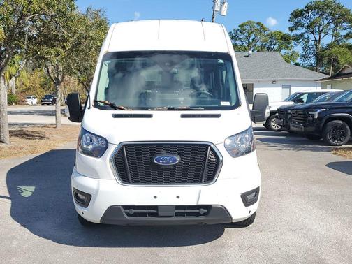 2024 Ford Transit-350 XLT