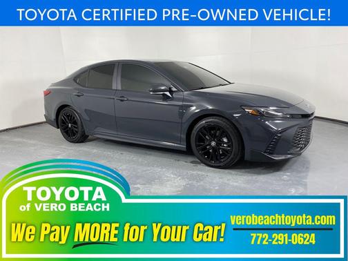 2025 Toyota Camry SE