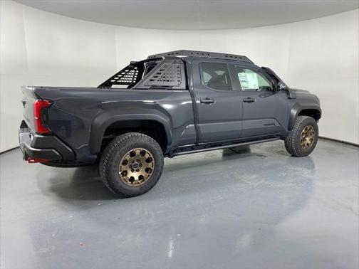 2025 Toyota Tacoma Hybrid Trailhunter