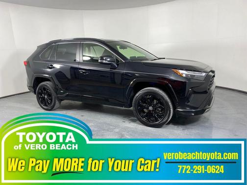 2023 Toyota RAV4 Hybrid SE