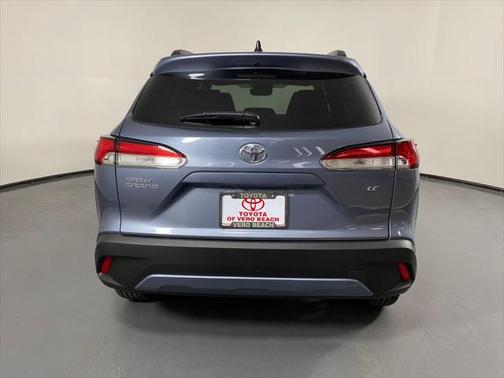 2025 Toyota Corolla Cross LE
