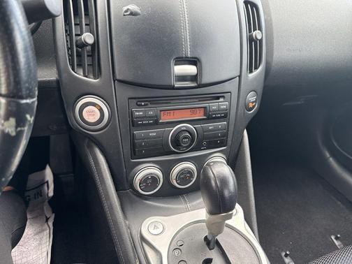 2012 Nissan 370Z Base